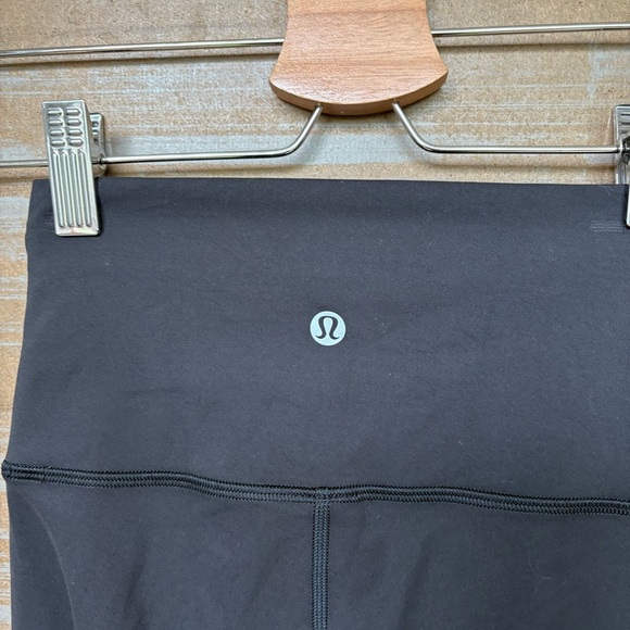 Lululemon Wunder Train High Rise Tight 31”
Black Work Out Running Womens 0 Tall - Picture 3 of 4